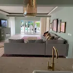 Retreat Villa, Full Amenities, Up To 40ppl Villa Lisbona