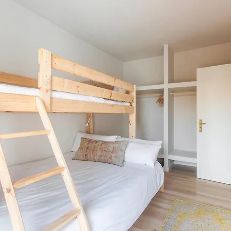 빌라 Retreat Villa, Hot Tub, Bbq, Max 38 Ppl 리스본