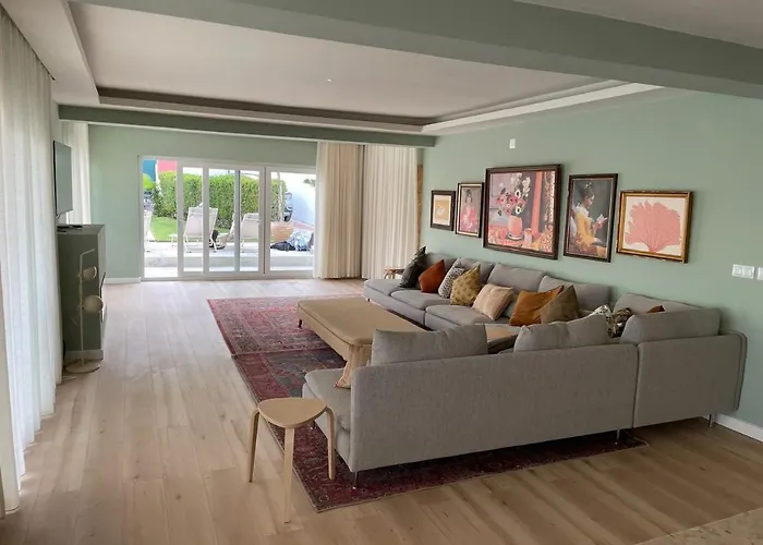 Willa Retreat Villa, Full Amenities, Up To 40ppl