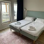Retreat Villa, Full Amenities, Up To 40ppl Villa Lisboa