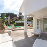 Retreat Villa, Full Amenities, Up To 40ppl Villa Lisboa