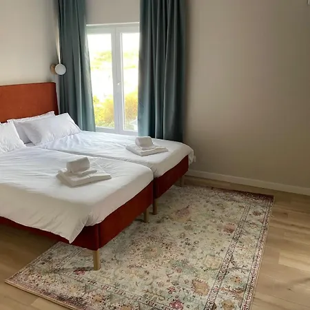 Villa Retreat Villa, Full Amenities Lisbona