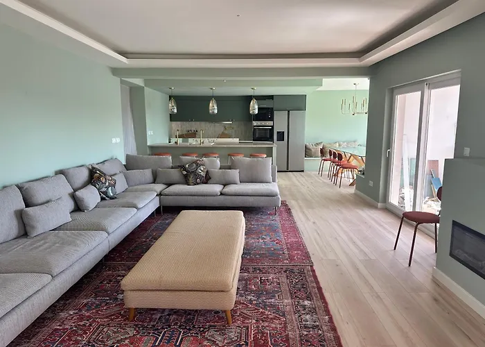 Villa Retreat Villa, Full Amenities, Up To 40ppl Lisboa