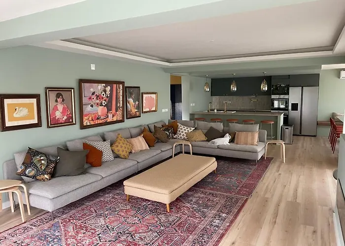 Retreat Villa, Full Amenities, Up To 40ppl Lisboa