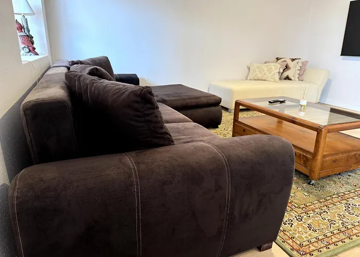 Retreat Villa, Full Amenities, Up To 40ppl Villa Lisboa