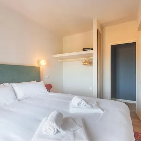 Oeiras Villa, Pool And Jacuzzi * Lissabon