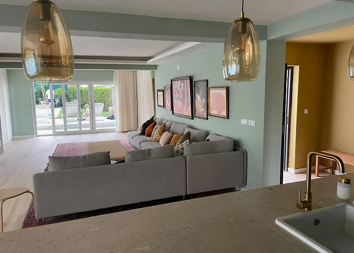 Retreat Villa, Full Amenities, Up To 40ppl Willa Lizbona